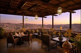 度假酒店装潢设计图