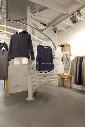 最新大型服装店设计装饰效果图