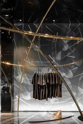 高档大型服装店装修图片大全