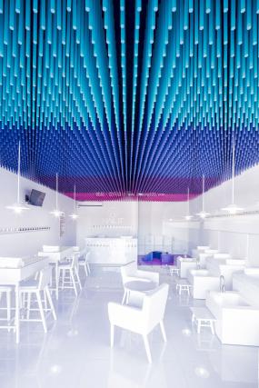 国外美甲店装修图片