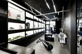 男装专卖店装修实景图片大全