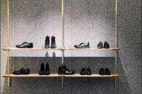 男装专卖店装修设计图片