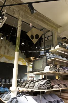 最新男装专卖店效果图