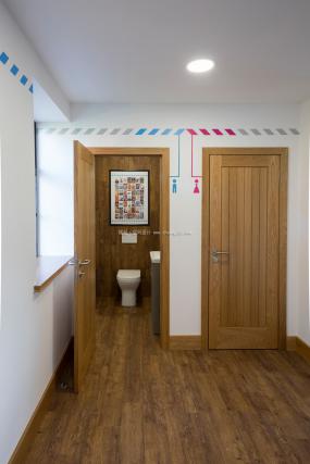 最新甲级写字楼办公室设计图片