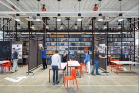 小型开放会议室装修实物图片