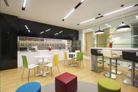 办公室多层木地板装饰装修图片