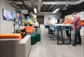 办公室环保强化木地板装修效果图片