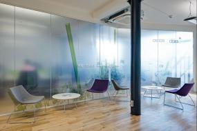 最新办公室复合实木地板装修设计图片