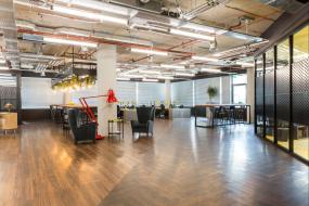 办公室复合实木地板设计装潢图片