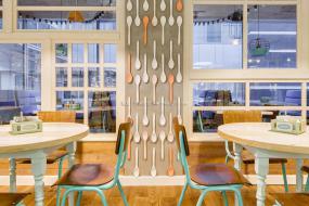 韩式甜品店设计装饰图