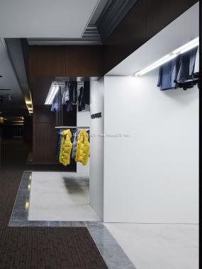 品牌女装专卖店图片装修