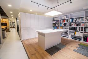 办公室瓷砖木地板设计效果图片