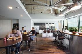 最新办公室橡木地板设计装饰效果图