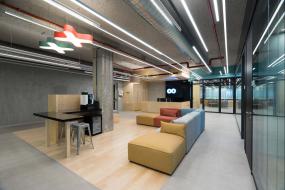 办公室多层实木地板设计装饰图