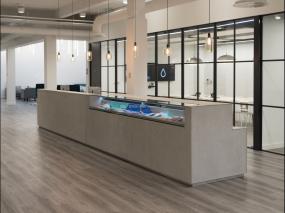 高档办公室木地板颜色装修图片