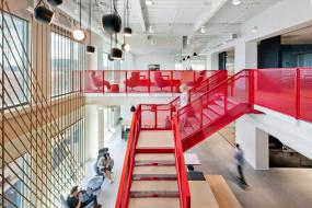 最新办公室三层实木地板装饰设计图