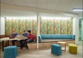 最新办公室木地板颜色设计装饰效果图