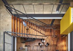 办公室桦木地板设计装潢图片