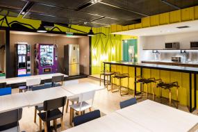 办公室木地板材质装修实景图图片