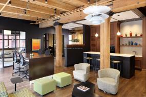 最新办公室木地板材质设计图片