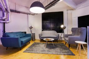 办公室桦木地板装潢设计效果图片