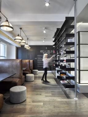 办公室桦木地板装饰效果图片