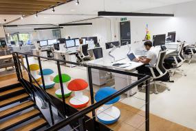 办公室生态木地板装饰装修效果图大全