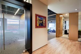 办公室木地板材质设计装饰效果图