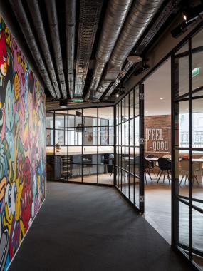 办公室生态木地板装修实景图片