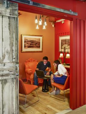 办公室木地板材质装饰装修效果图