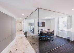 办公室仿实木地板设计效果图