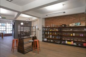 最新办公室环保木地板设计装饰效果图片