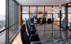 办公室环保木地板装修方案效果图