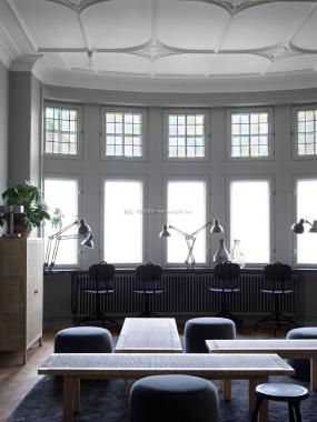 办公室实木地板材质装修图片