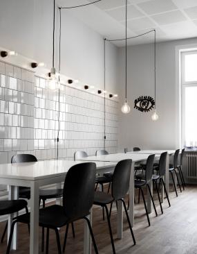 办公室实木地板材质装修实物图片