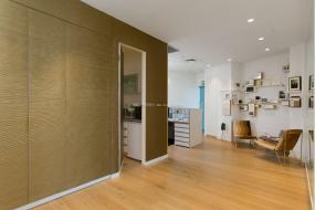 办公室环保强化木地板装修设计效果图大全