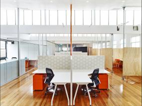 办公室环保强化木地板装饰装修效果图