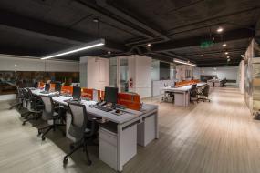 最新办公室环保强化木地板效果图