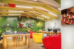 办公室木地板地垫装潢效果图