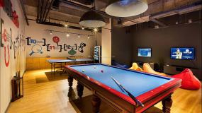 最新办公室负离子木地板装饰实景图