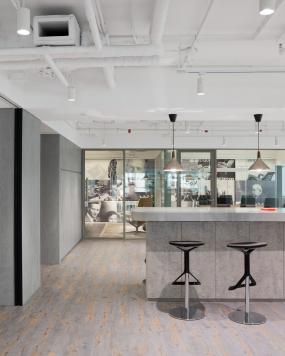 办公室负离子木地板装潢设计图