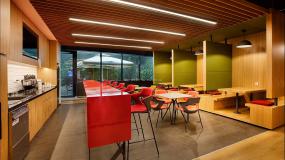 最新办公室负离子木地板装饰效果图