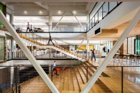 办公室上海木地板精装修设计图片