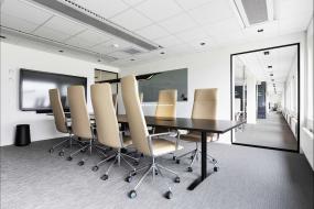 办公隔断装修实景图片