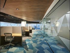 最新办公室玻璃门设计装饰效果图片