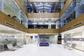 办公室玻璃门装饰设计效果图片