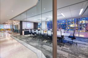 多媒体会议室设计装饰图