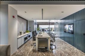 最新办公室绿植摆放设计装修图片