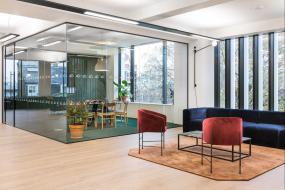 办公高隔断装修效果图片