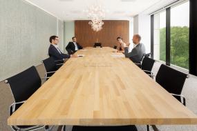 高档大会议室座椅装修效果图